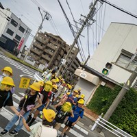 東郷町白鳥交差点　通学支援活動実施